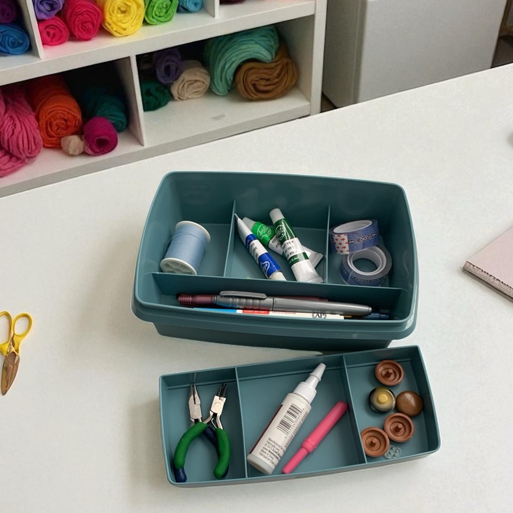 Tupperware Tuppercraft Stow-N-Go Craft Storage / Organizer Container